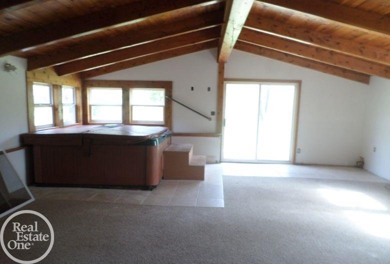 2371 28 Mile Road Washington, MI 48094 - Photo 25 of 37 Lower Level Hot Tub Room