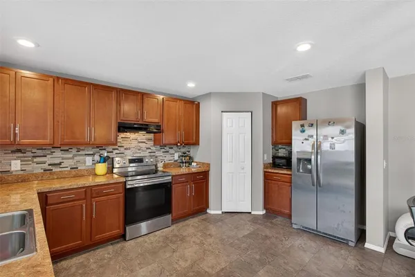 $369,000 | 11154 Running Pine Drive, Riverview, FL 33569