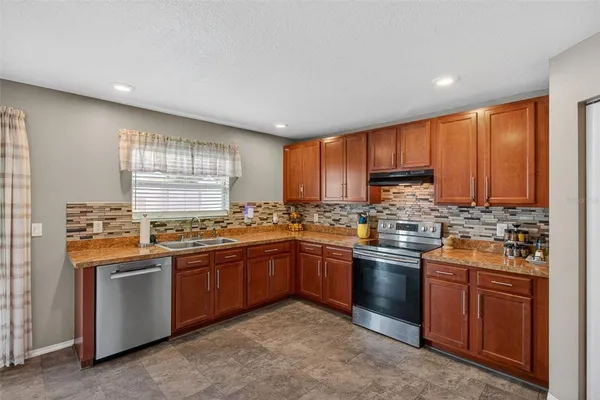 $369,000 | 11154 Running Pine Drive, Riverview, FL 33569