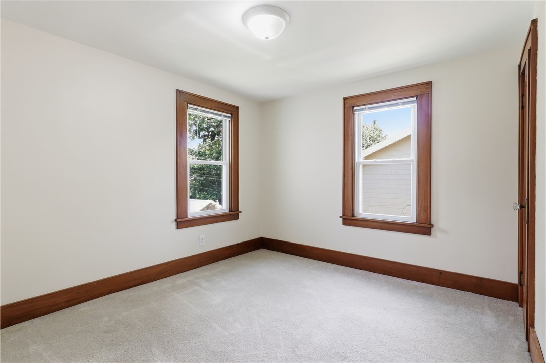 314 Brett Road Irondequoit, NY 14609 - Photo 21 of 27