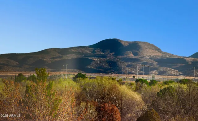 $289,000 | 126 East Wee Holw Drive, Camp Verde, AZ 86322