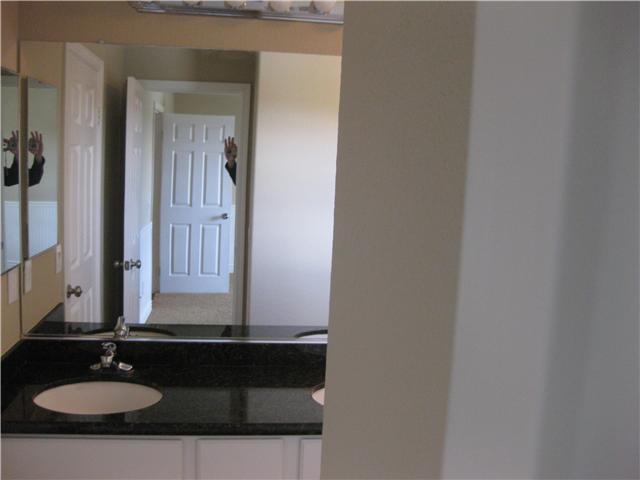 224 Manzanilla Way Oceanside, CA 92057 - Photo 16 of 22