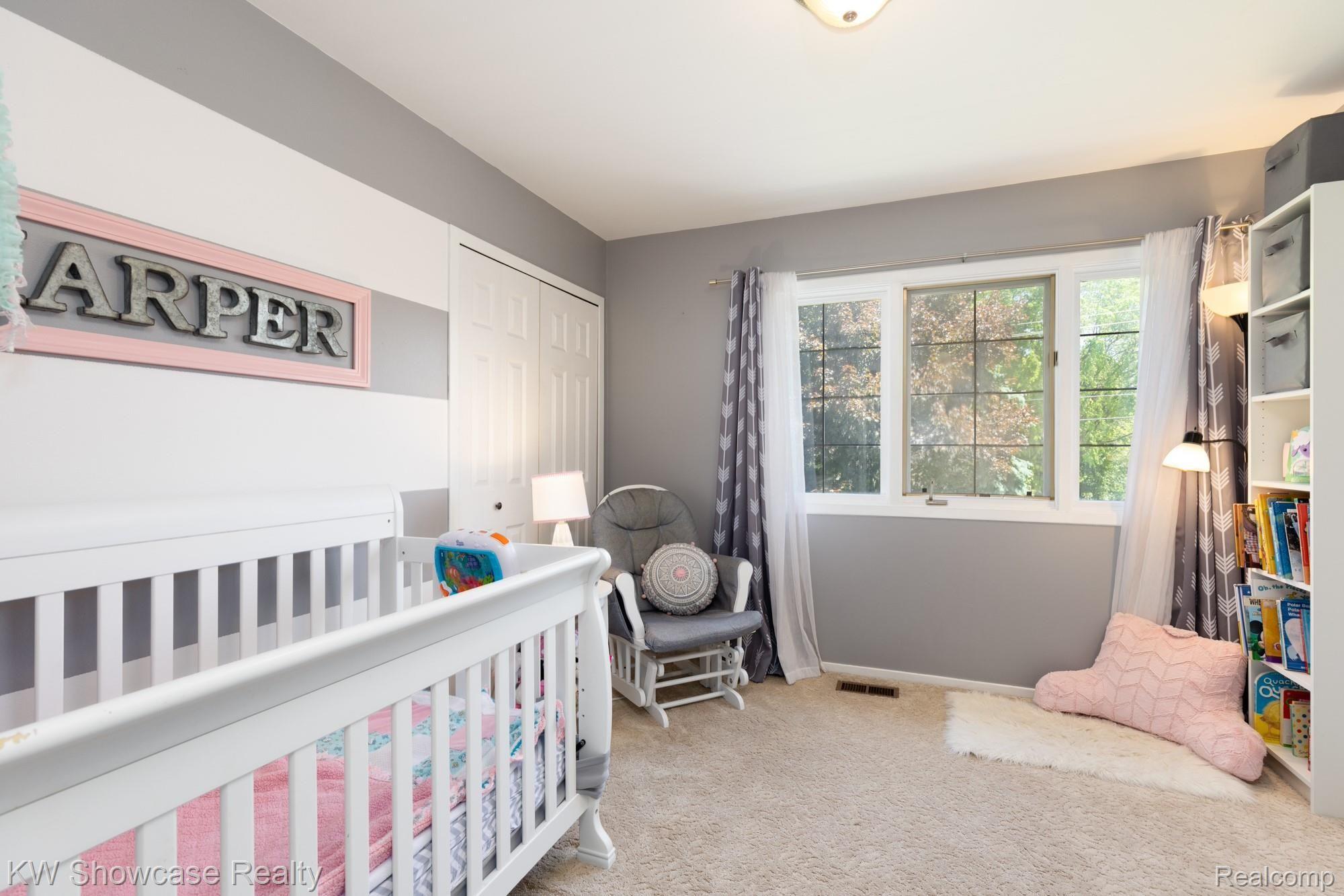 2332 Hiller Road West Bloomfield, MI 48324 - Photo 22 of 43 2332 Hiller Rd-23.jpg