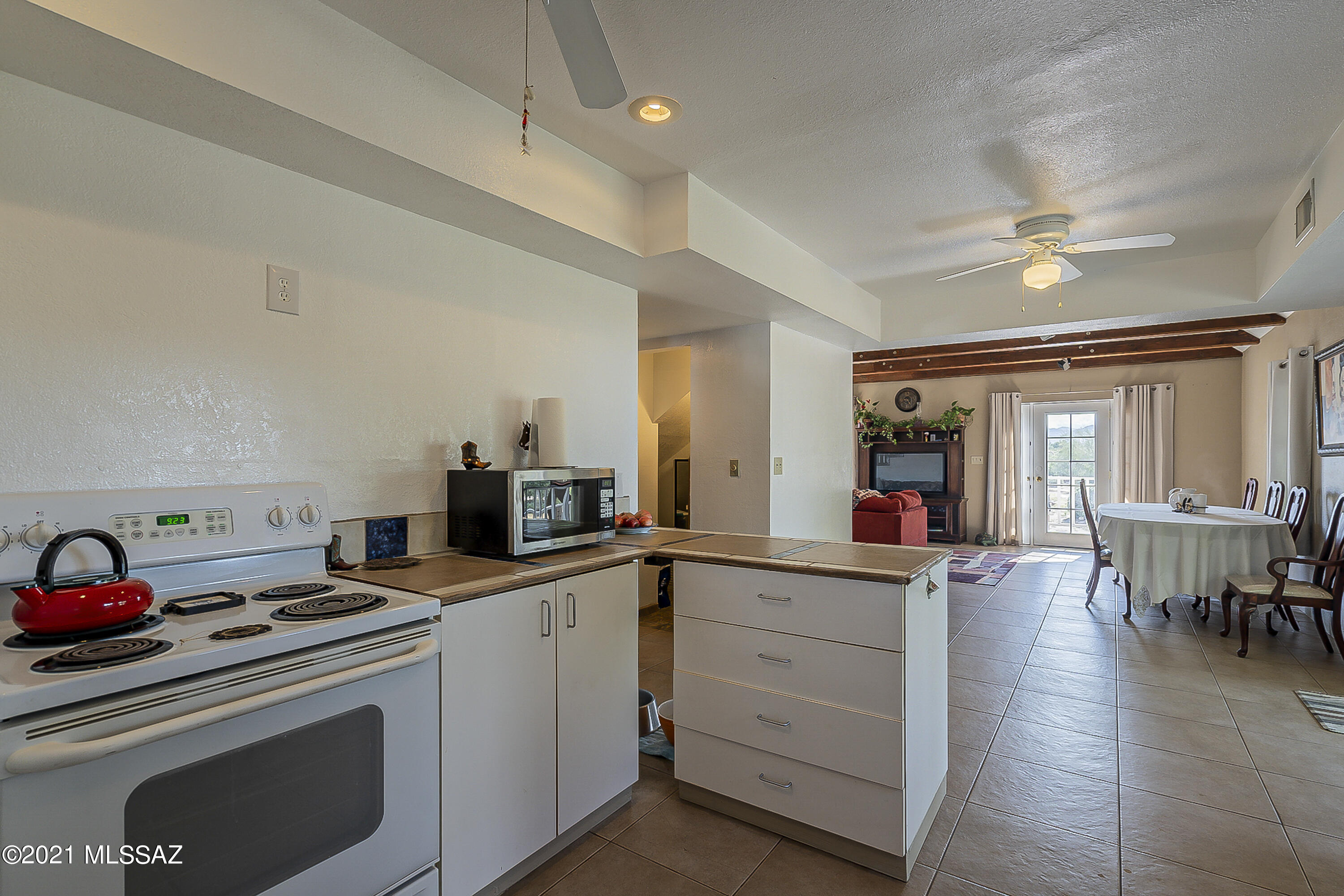 39100 South Cattle Tank Road Marana, AZ 85658 - Photo 15 of 50