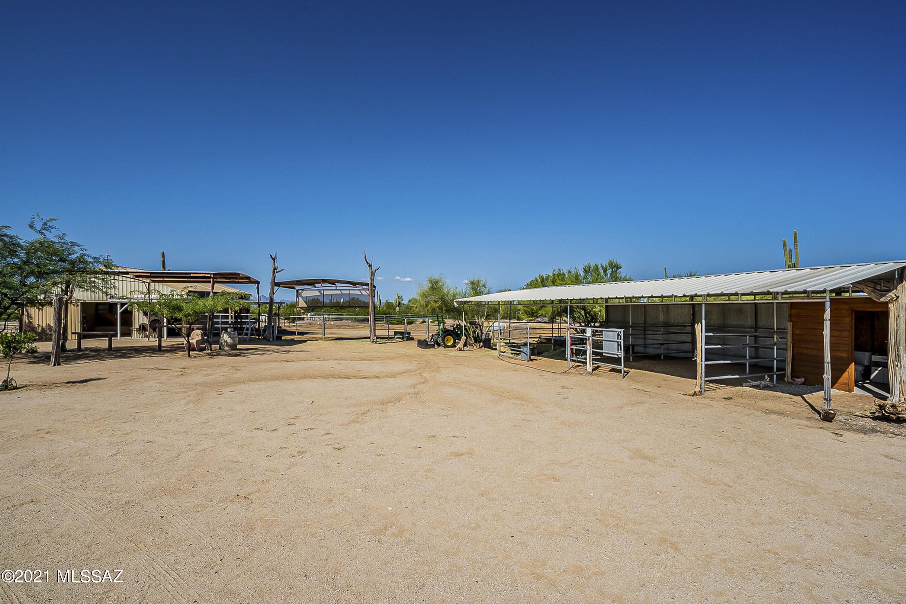 39100 South Cattle Tank Road Marana, AZ 85658 - Photo 41 of 50