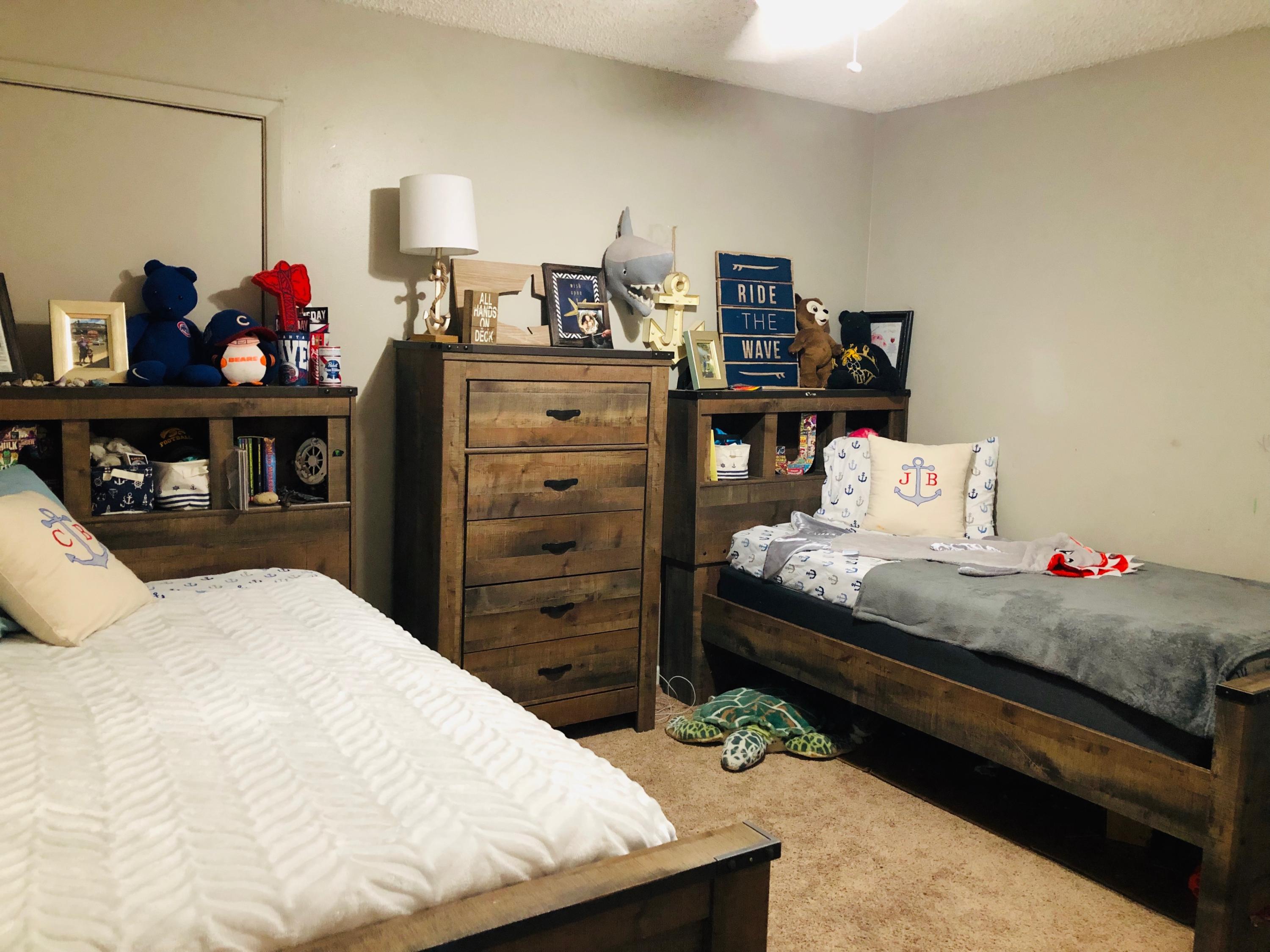 5843 Dairy Road Baker, FL 32531 - Photo 23 of 37 a bedroom with a bed and closet