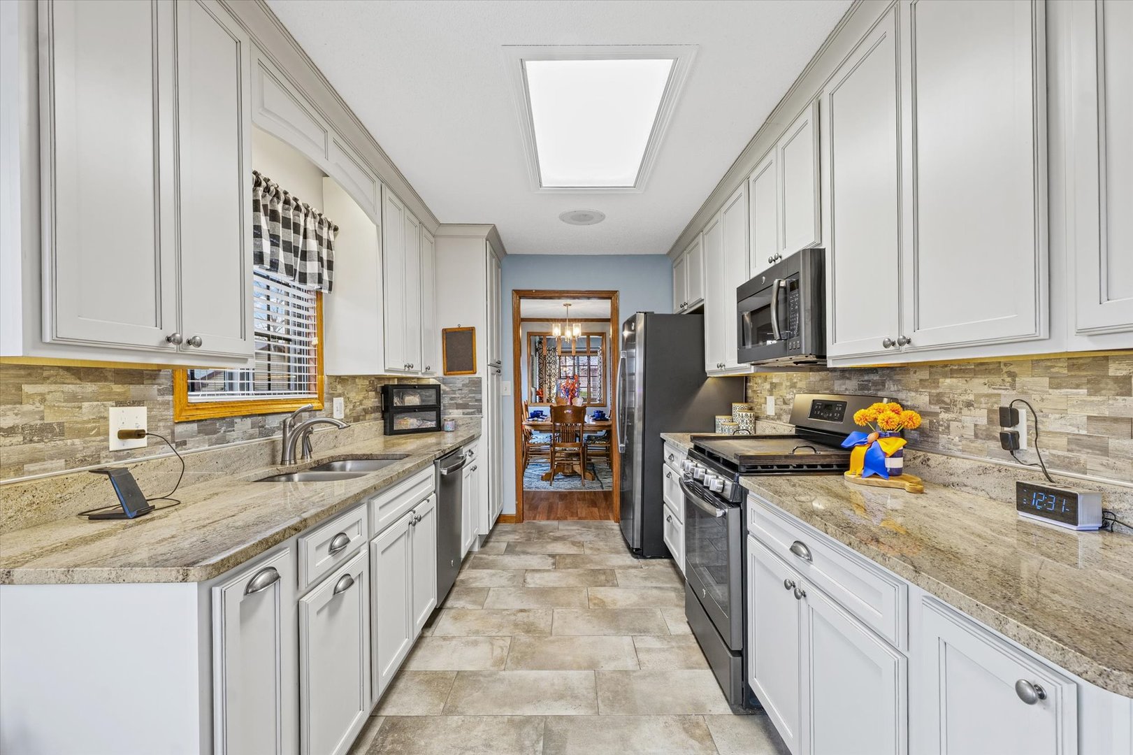 1813 Willow View Road Urbana, IL 61802 - Photo 16 of 29 Gallery Image 16