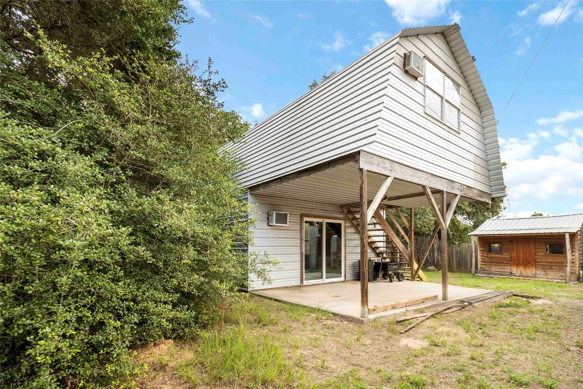 208 Old Potato Road Paige, TX 78659 - Photo 23 of 40 a view of a house
