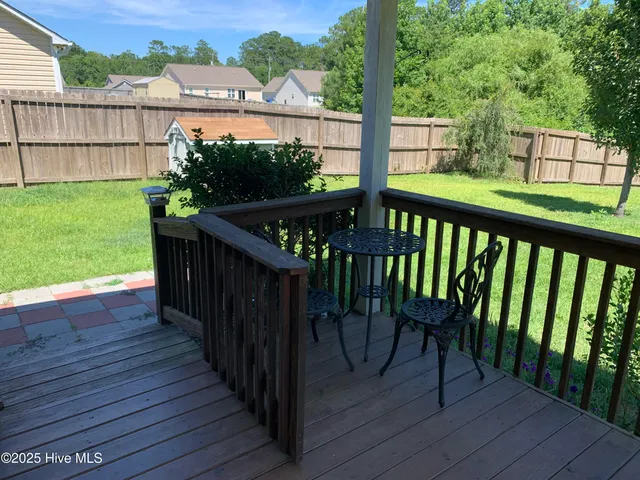 $1,950 | 500 North Dyson Street, Holly Ridge, NC 28445