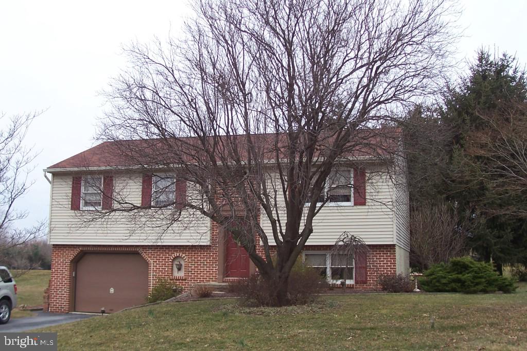 2148 North Deodate Road Elizabethtown, PA 17022 - Photo 1 of 18 Gallery Image 1