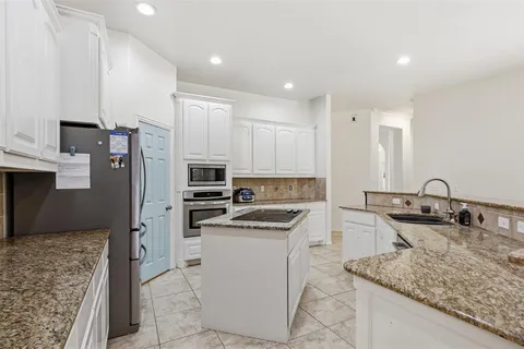$675,000 | 4417 Slayton Road, Cleburne, TX 76031