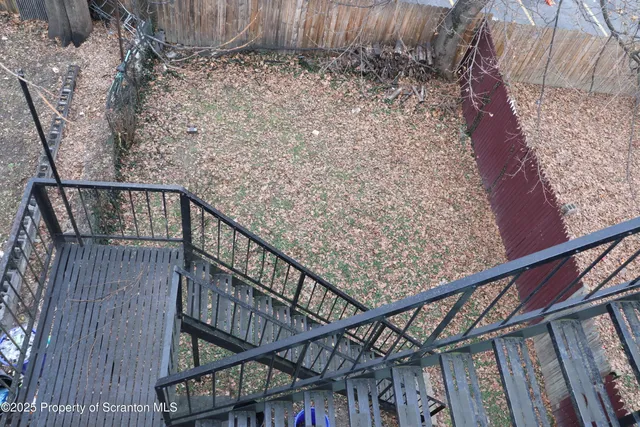 $975 | 105 Sambourne Street, Unit 3, Wilkes Barre, PA 18701