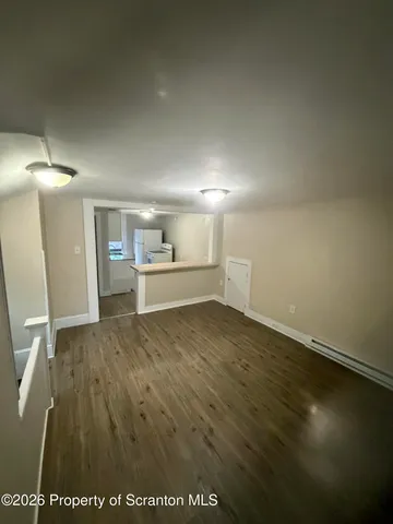 $975 | 105 Sambourne Street, Unit 3, Wilkes Barre, PA 18701