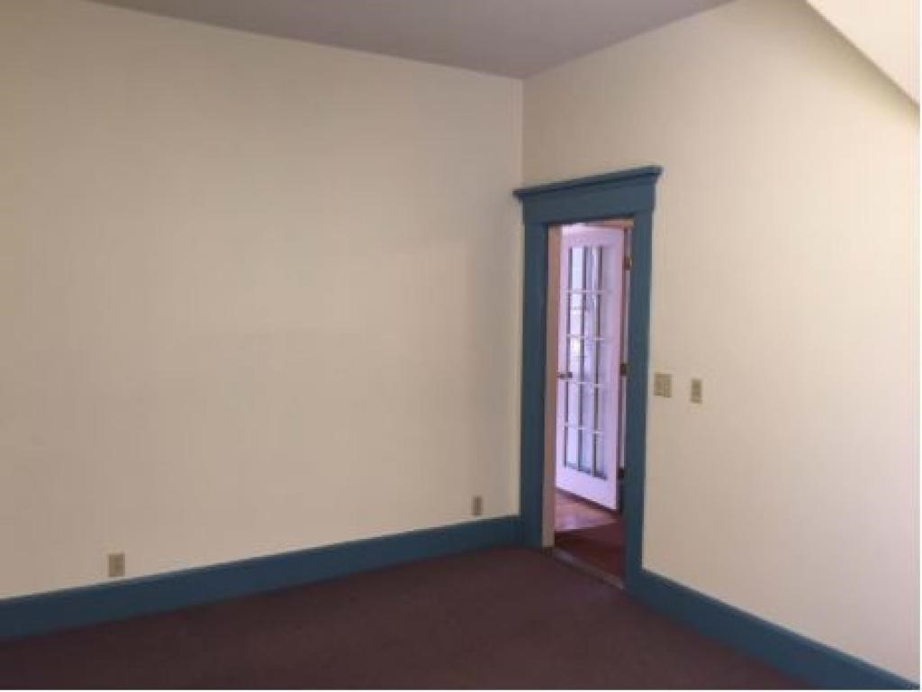 466 Hanover Street Manchester, NH 03104 - Photo 16 of 25 Gallery Image 16