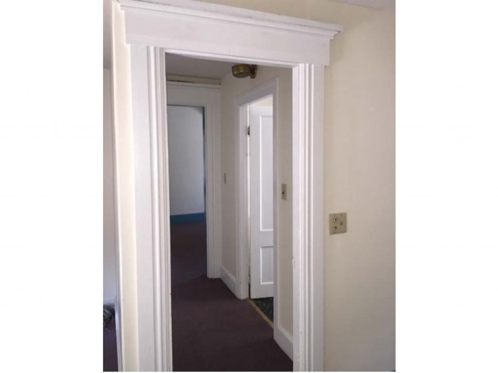 466 Hanover Street Manchester, NH 03104 - Photo 20 of 25 Gallery Image 20