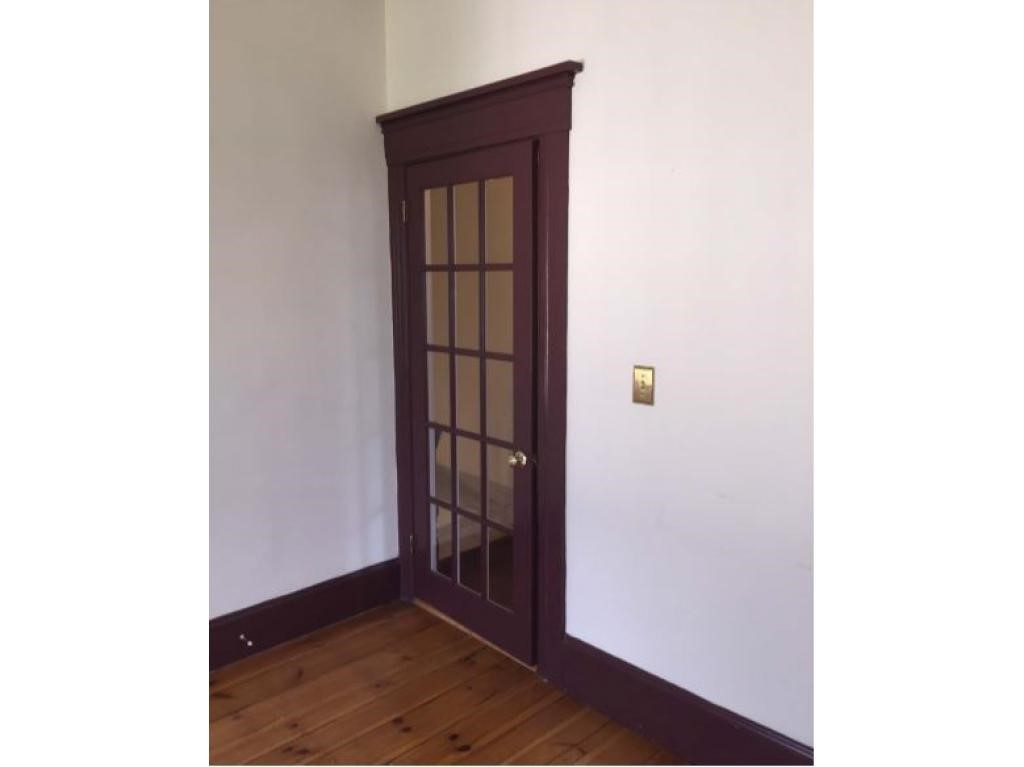 466 Hanover Street Manchester, NH 03104 - Photo 21 of 25 Gallery Image 21