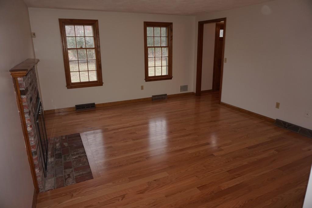 68 R Stony Brook Road Westford, MA 01886 - Photo 15 of 42 Gallery Image 15