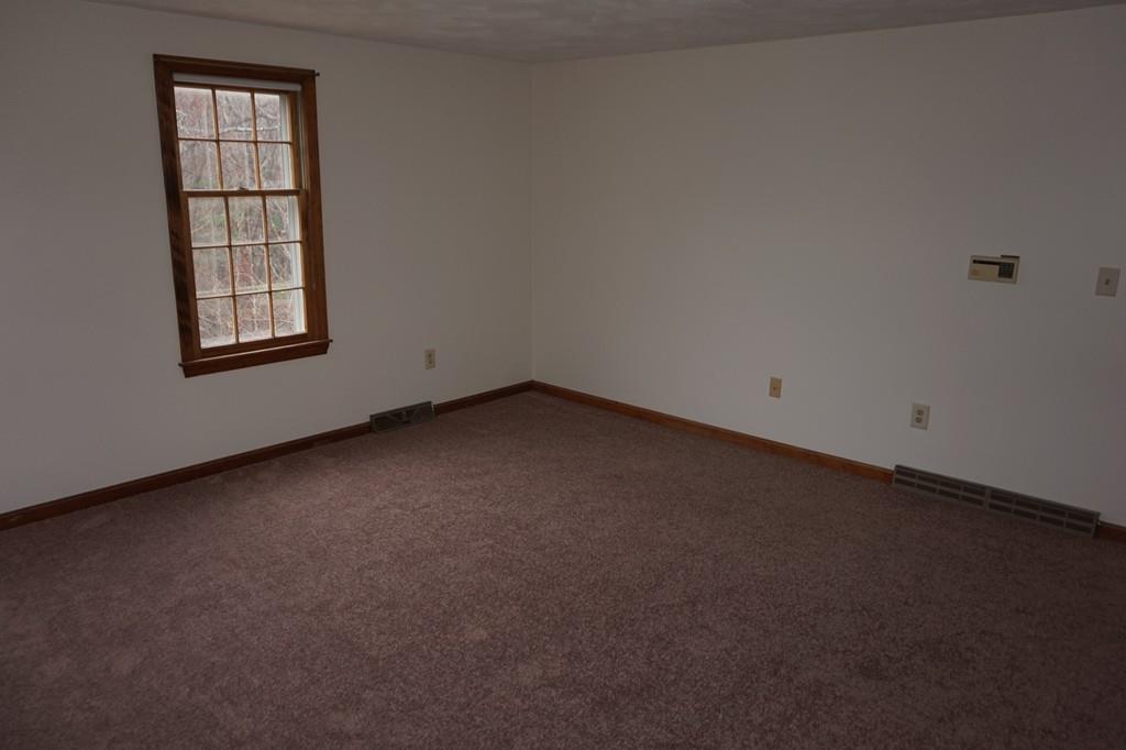 68 R Stony Brook Road Westford, MA 01886 - Photo 24 of 42 Gallery Image 24