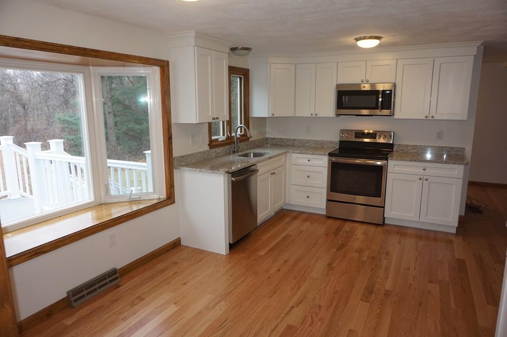 68 R Stony Brook Road Westford, MA 01886 - Photo 8 of 42 Gallery Image 8