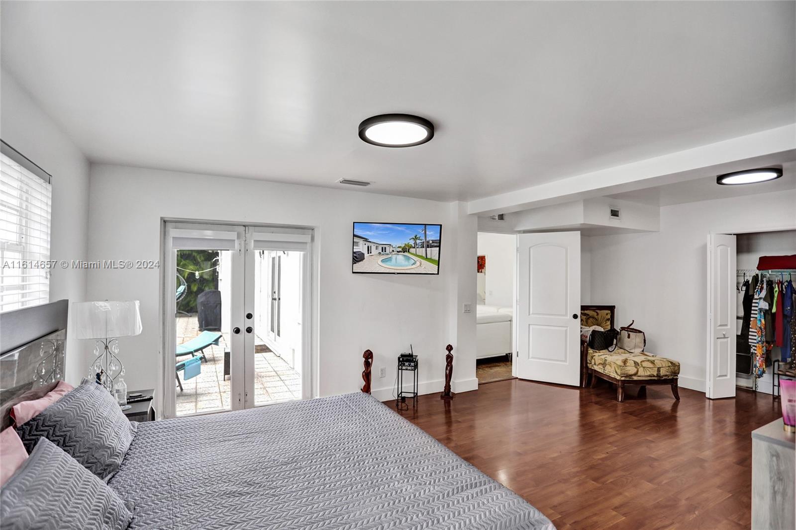 2761 Southwest 92nd Place Miami, FL 33165 - Photo 30 of 60