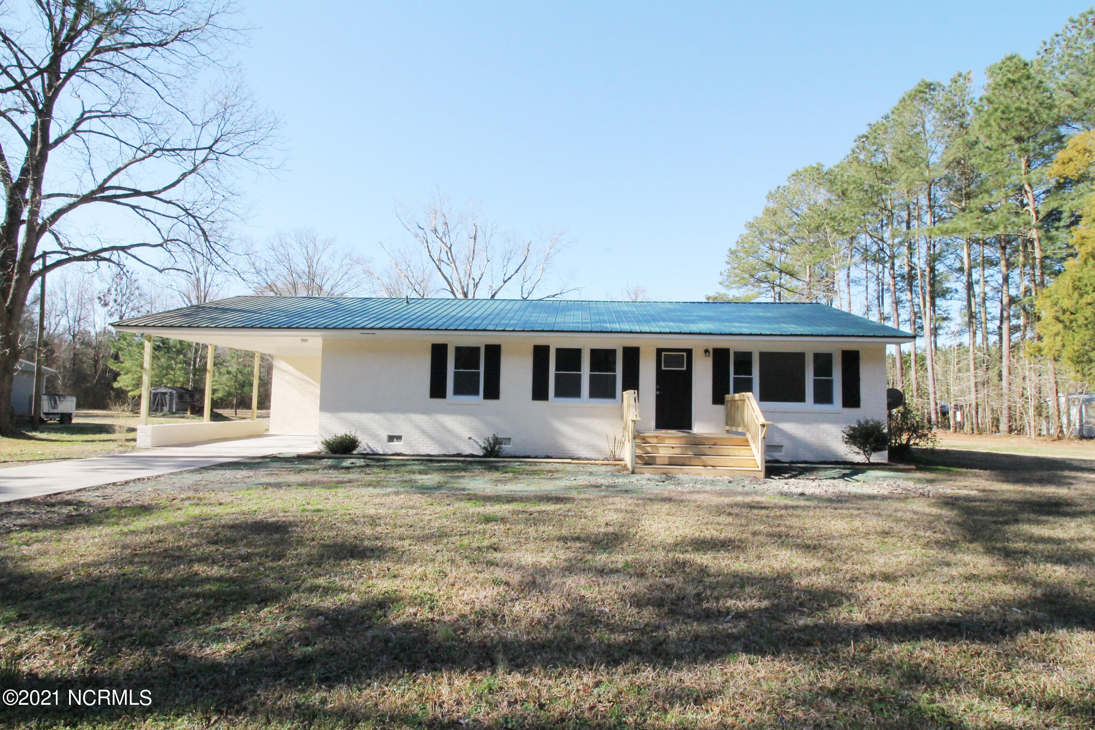 357 Pike Road Pantego, NC 27860 - Photo 1 of 24 Main View