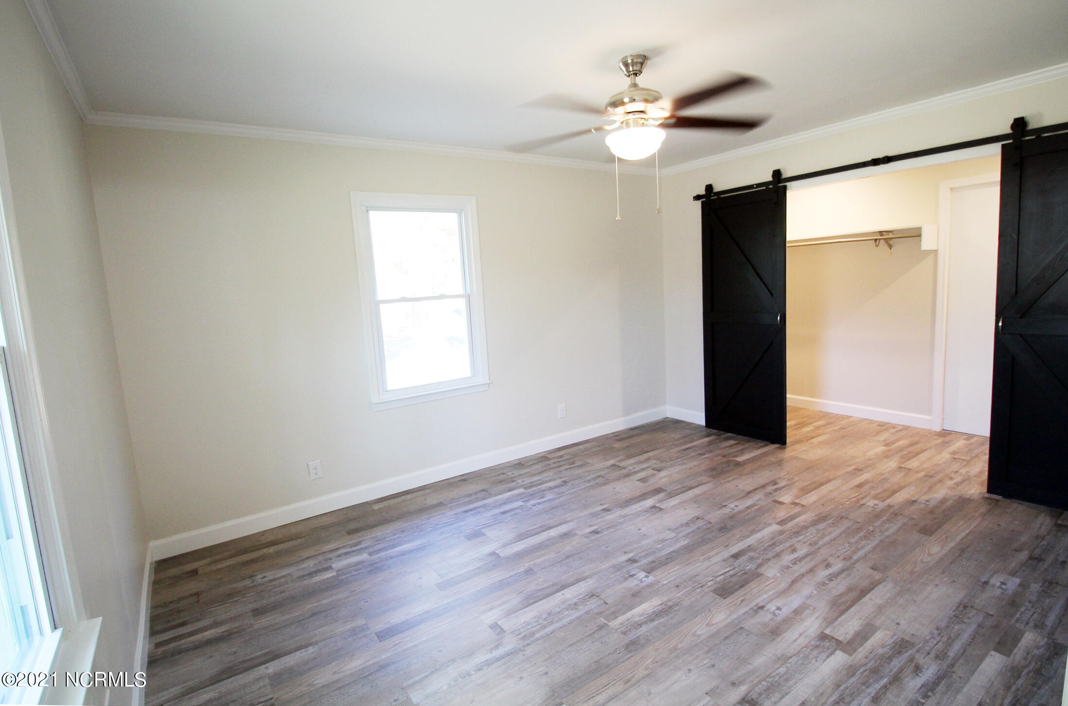 357 Pike Road Pantego, NC 27860 - Photo 7 of 24 MASTER BR
