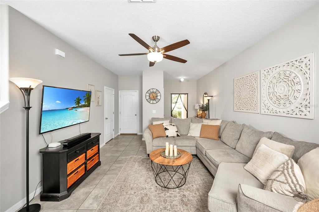 2148 Golden Falcon Drive Ruskin, FL 33570 - Photo 8 of 42 Gallery Image 8