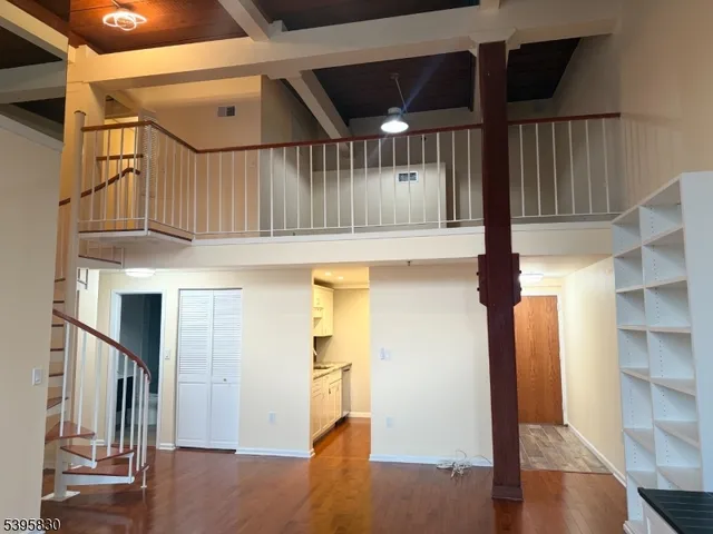 $3,250 | 262 Main Street, Little Falls, NJ 07424