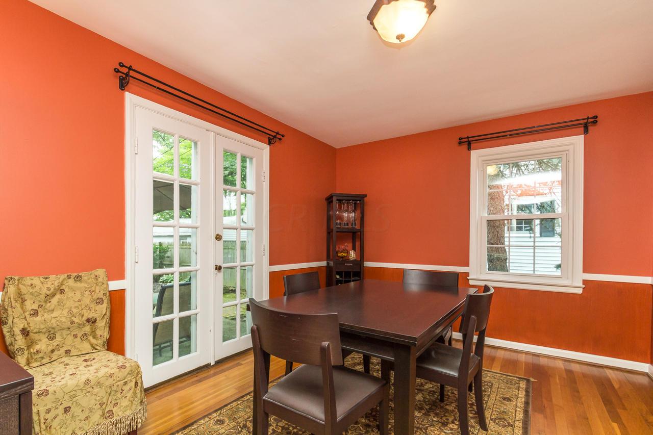270 North Cassingham Road Columbus, OH 43209 - Photo 11 of 34