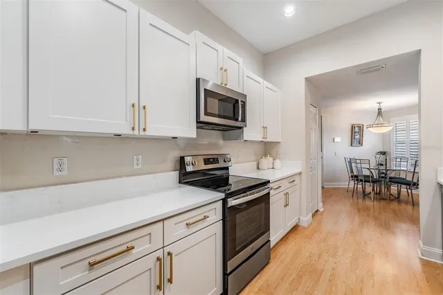 $340,000 | 2792 Golf Lake Drive, Unit 42, Plant City, FL 33566