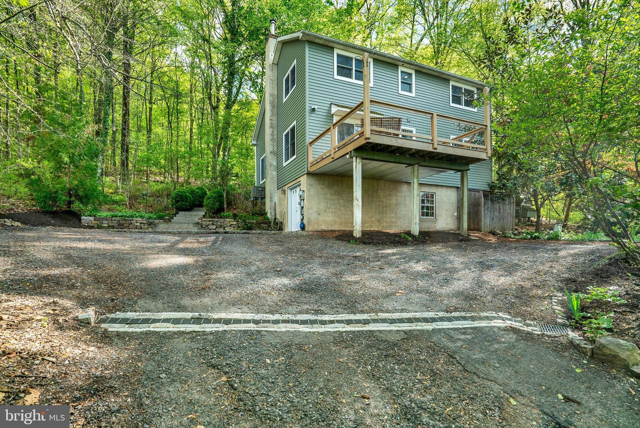 1694 Spring Valley Road Center Valley, PA 18034 - Photo 29 of 36