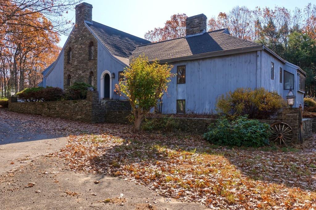 93 West Berlin Road Bolton, MA 01740 - Photo 2 of 42 Gallery Image 2