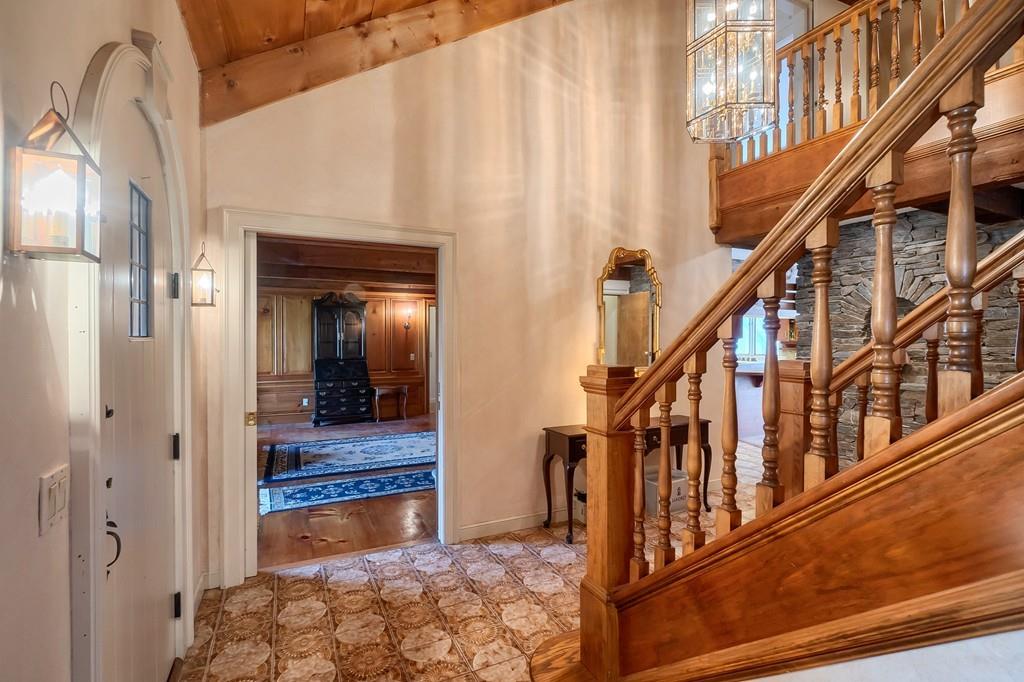 93 West Berlin Road Bolton, MA 01740 - Photo 5 of 42 Gallery Image 5