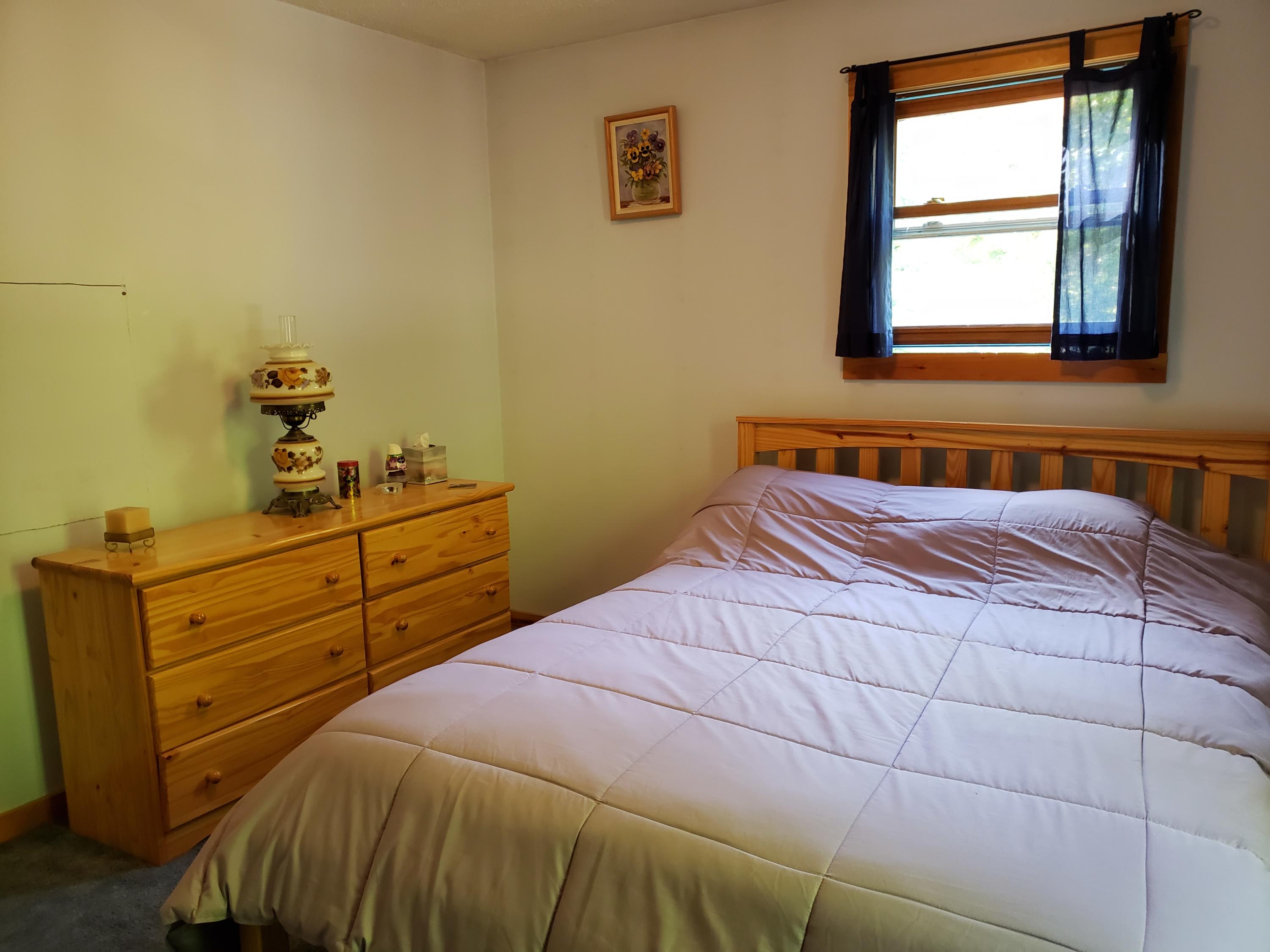 343 North Ridge Road Beaver Cove, ME 04441 - Photo 29 of 46 1st Floor Bed