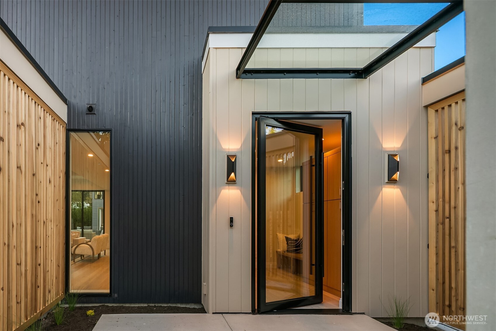 7626 Northeast 10th Street Medina, WA 98039 - Photo 2 of 40