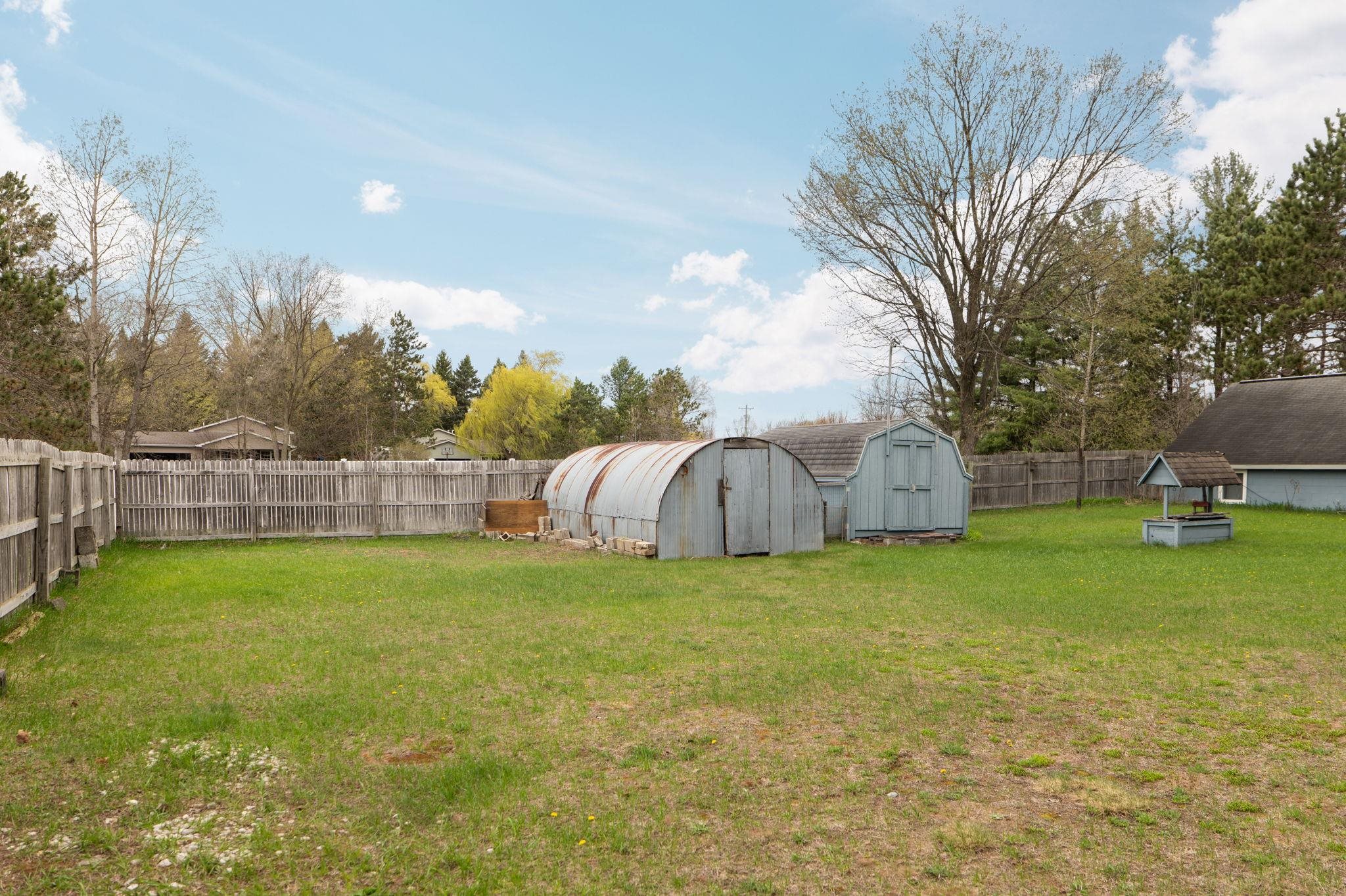 5257 Vance Road Grawn, MI 49637 - Photo 14 of 40