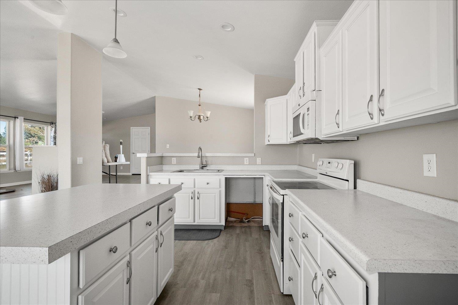 1117 West Paradise Road Spokane, WA 99224 - Photo 14 of 50 Gallery Image 14