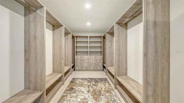 $1,695,000 | 2590 Floyd Street, Sarasota, FL 34239