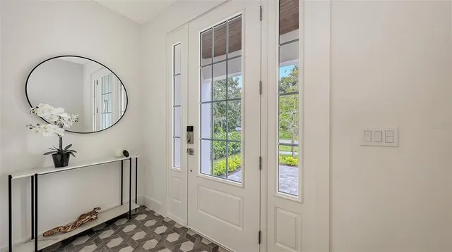 $1,695,000 | 2590 Floyd Street, Sarasota, FL 34239