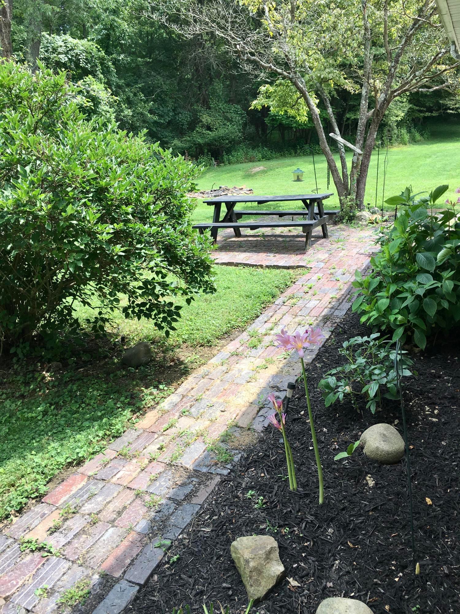 4142 Milner Road Northeast Newark, OH 43055 - Photo 11 of 31 Gallery Image 11
