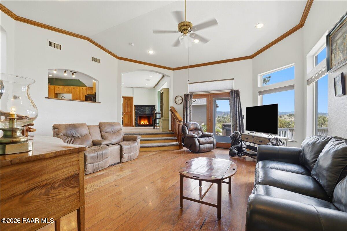 500 Old Senator Road Prescott, AZ 86303 - Photo 9 of 45 08-Living Room