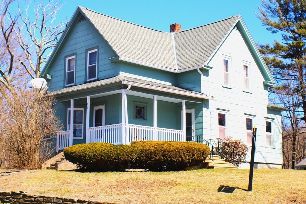 14 Old Worcester Road Oxford, MA 01540 - Photo 3 of 27 Gallery Image 3