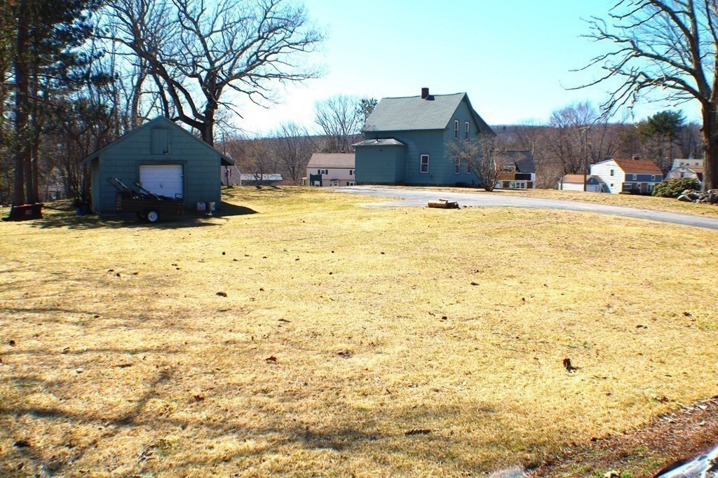 14 Old Worcester Road Oxford, MA 01540 - Photo 10 of 27 Gallery Image 10