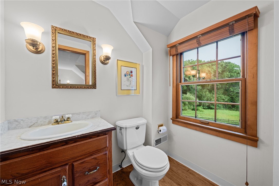 5227 Som Center Road Solon, OH 44139 - Photo 32 of 48