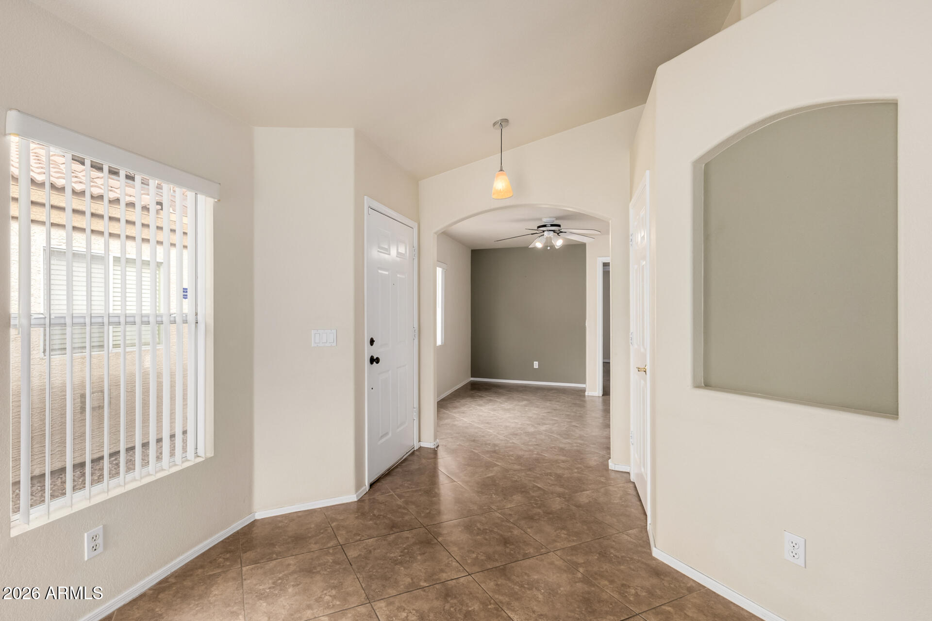 20418 North 30th Way Phoenix, AZ 85050 - Photo 11 of 28 12 30th