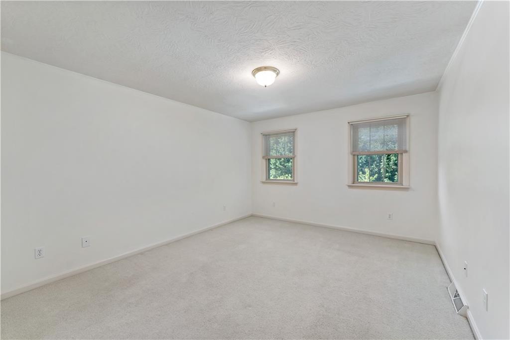 358 West Jefferson Road Butler, PA 16002 - Photo 30 of 50