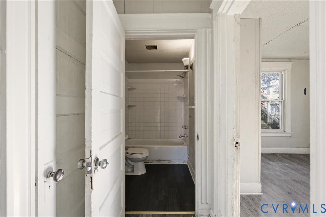 5207 Blue Ridge Avenue Richmond, VA 23231 - Photo 23 of 40