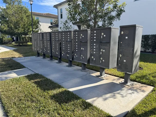 $3,400 | 4862 Navali Drive, Lake Worth, FL 33467