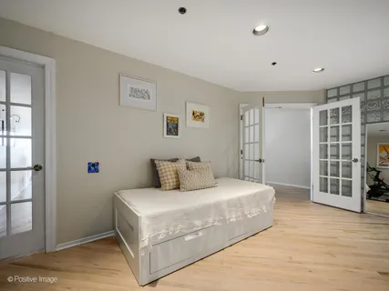 $675,000 | 2614 North Clybourn Avenue, Unit 402, Chicago, IL 60614