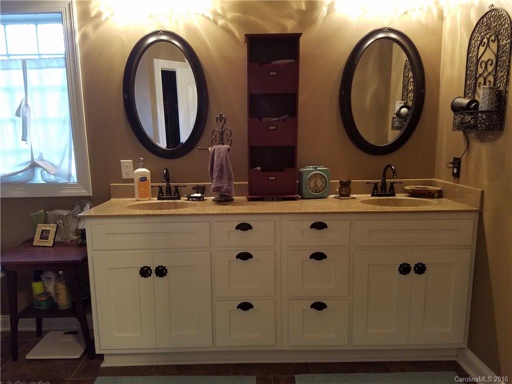 1456 Alexis High Shoals Road Dallas, NC 28034 - Photo 12 of 17 Gallery Image 12